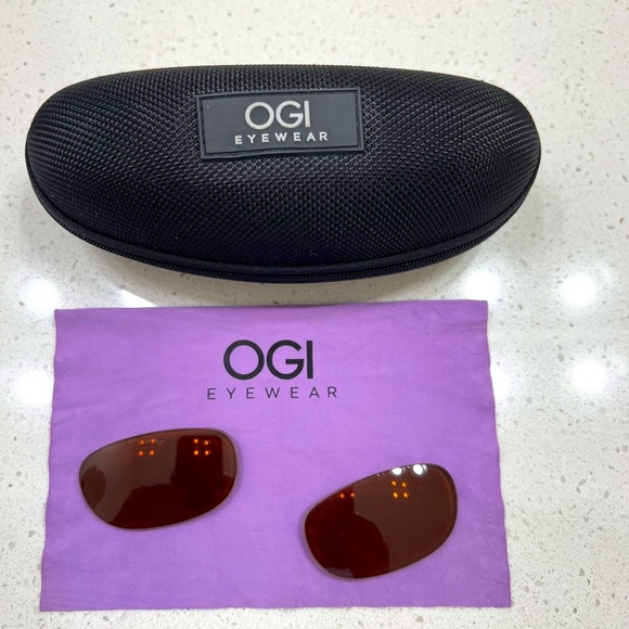 OGI Accessories - OGI Eyewear Case Cleaning Cloth and Replacement Lenses Sunglasses